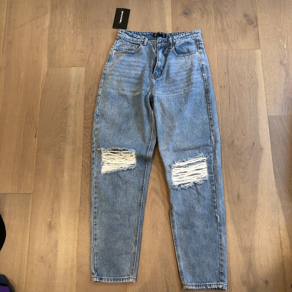 NWT mom jeans - Picture 2 of 3